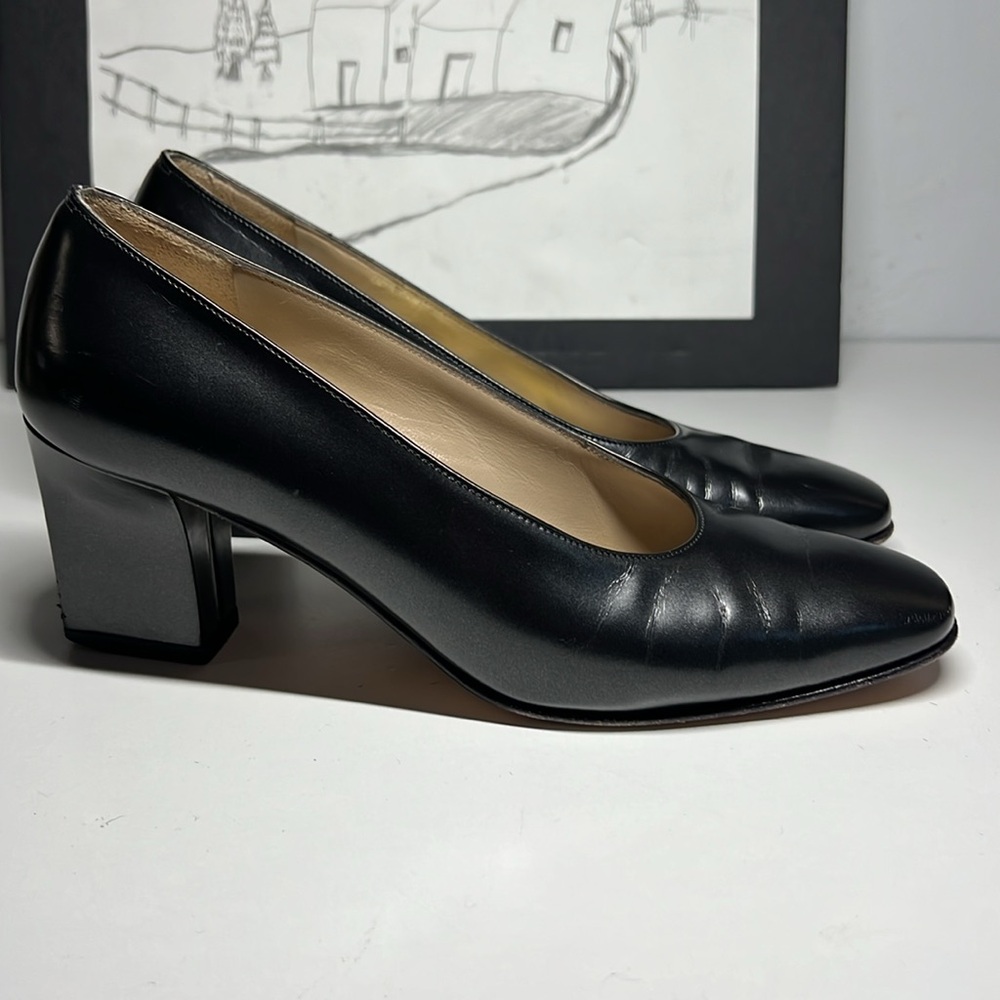 Salvatore Ferragamo Metallic Pewter Leather  Pumps Women’s Size 6